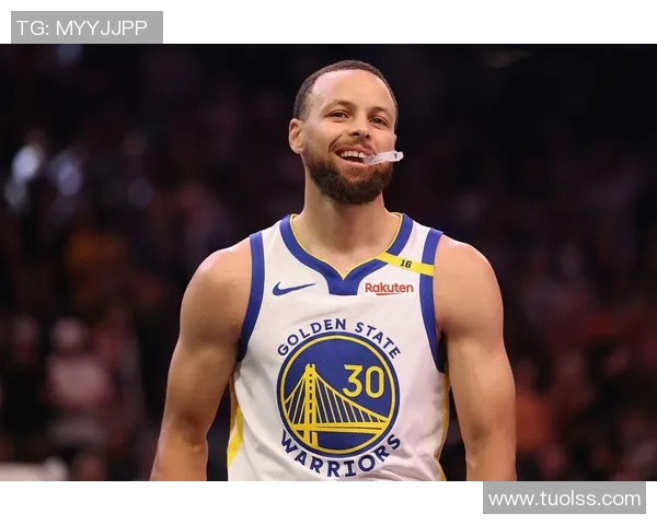 库里&KD前4场拿下100+得分！前史仅4位37+岁球员开季前4场做到